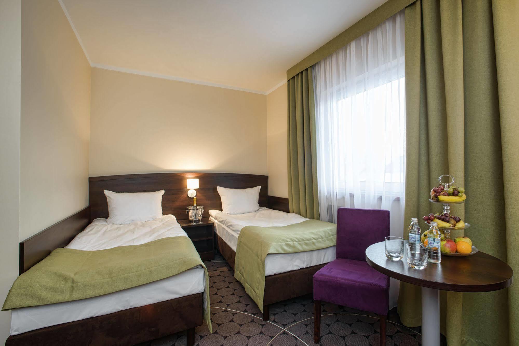Aparthotel Travel Krakkó Kültér fotó