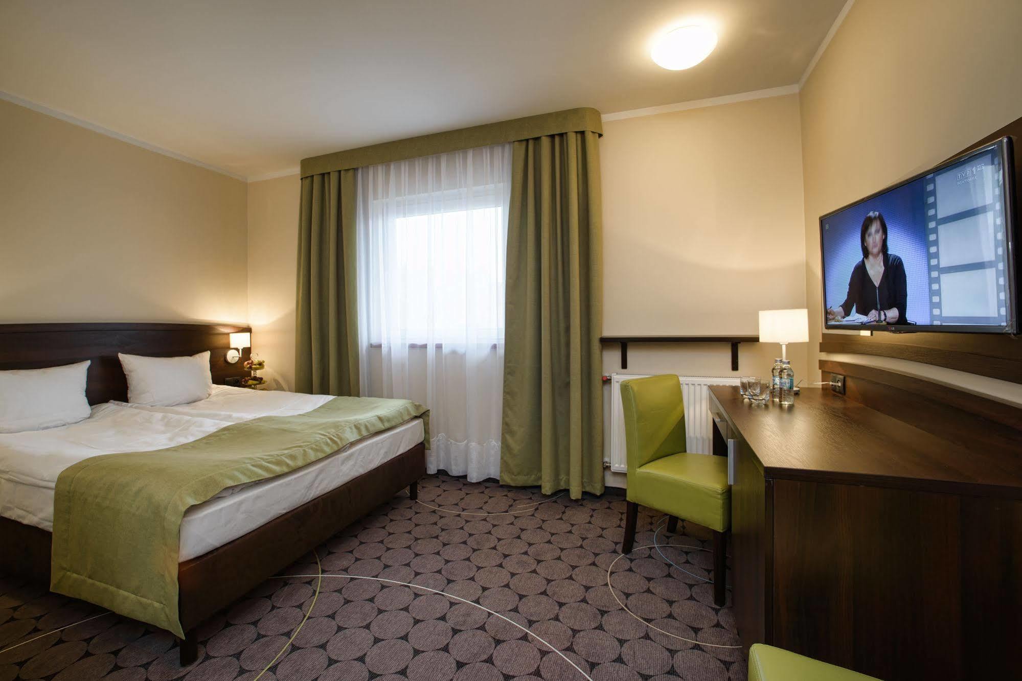 Aparthotel Travel Krakkó Kültér fotó